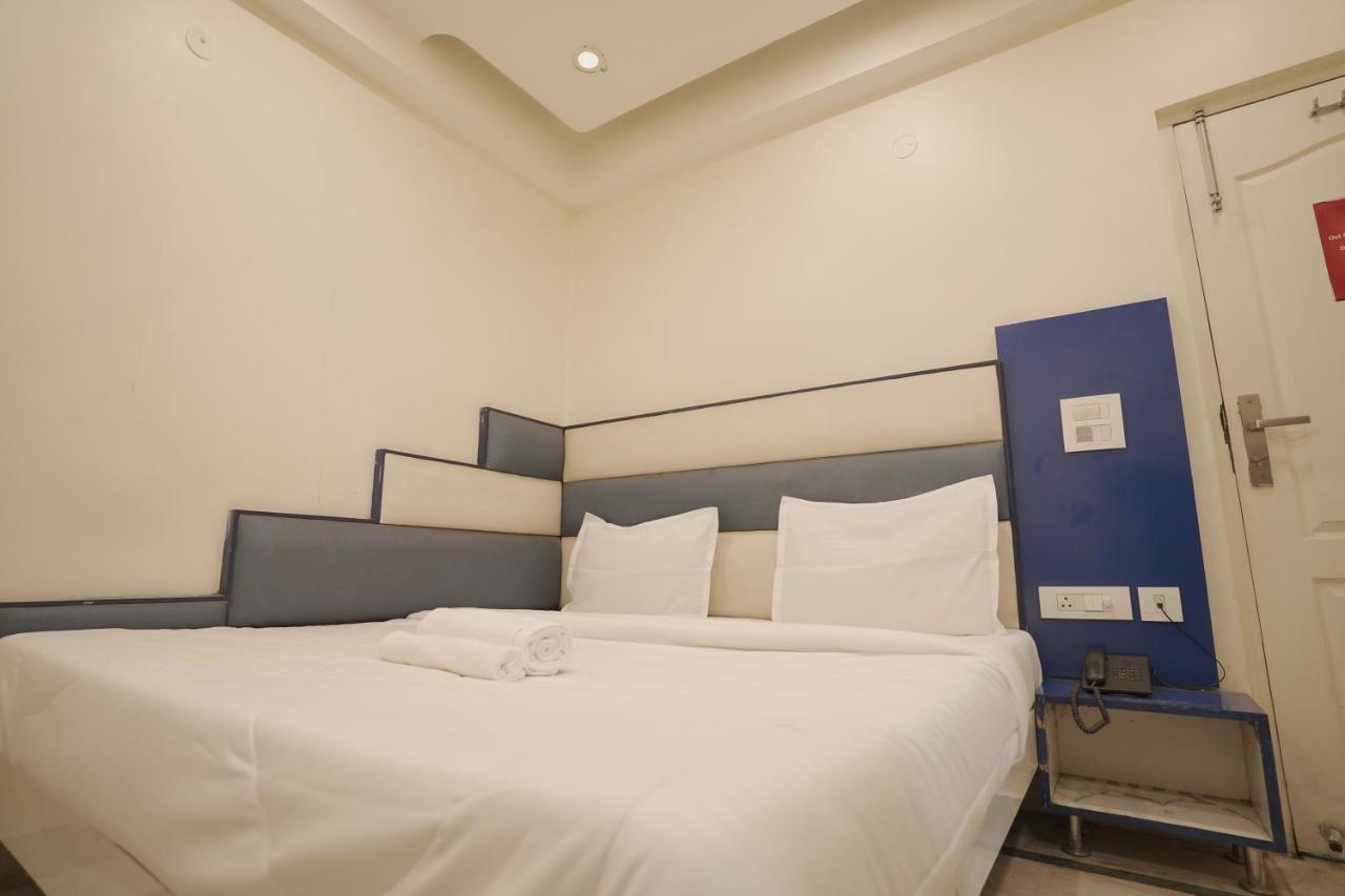 Hotel Leo Continental نيودلهي المظهر الخارجي الصورة