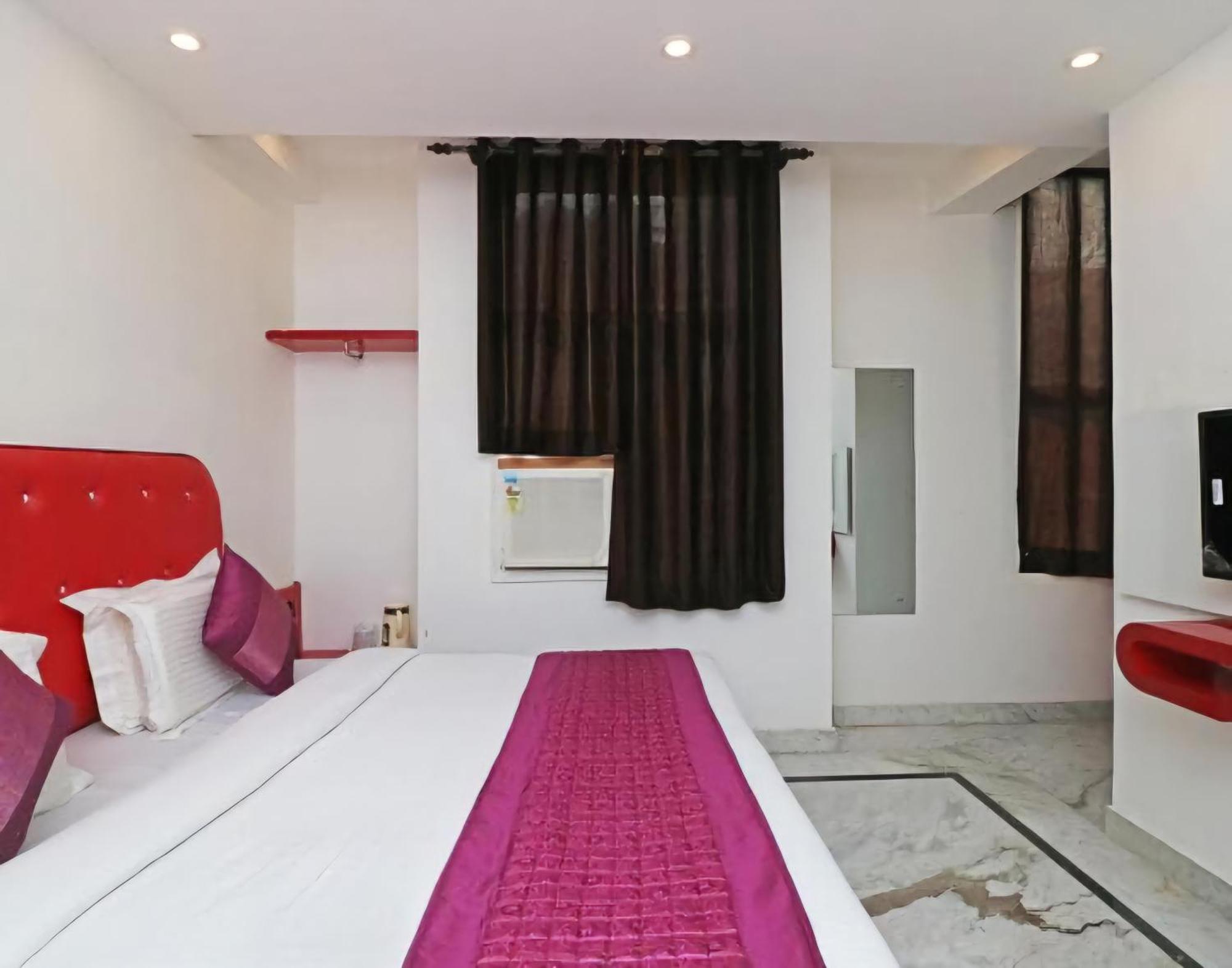 Hotel Leo Continental نيودلهي المظهر الخارجي الصورة