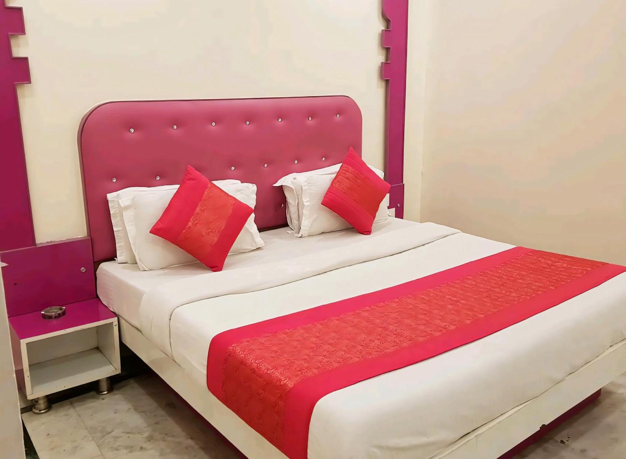 Hotel Leo Continental نيودلهي المظهر الخارجي الصورة