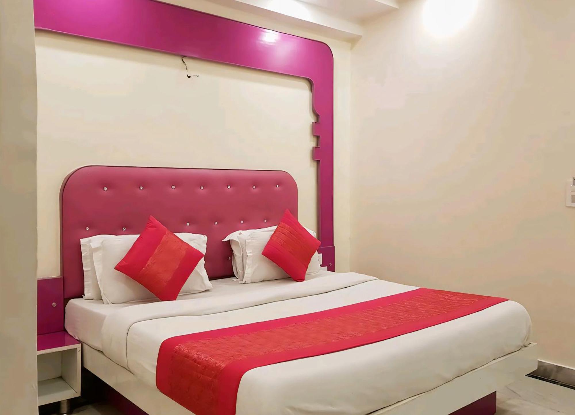 Hotel Leo Continental نيودلهي المظهر الخارجي الصورة