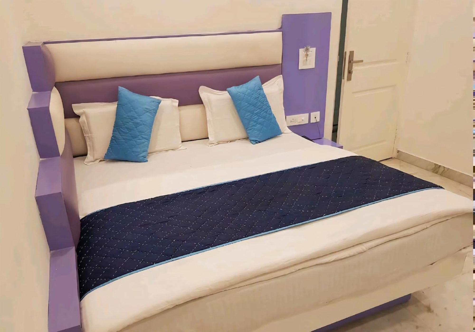 Hotel Leo Continental نيودلهي المظهر الخارجي الصورة