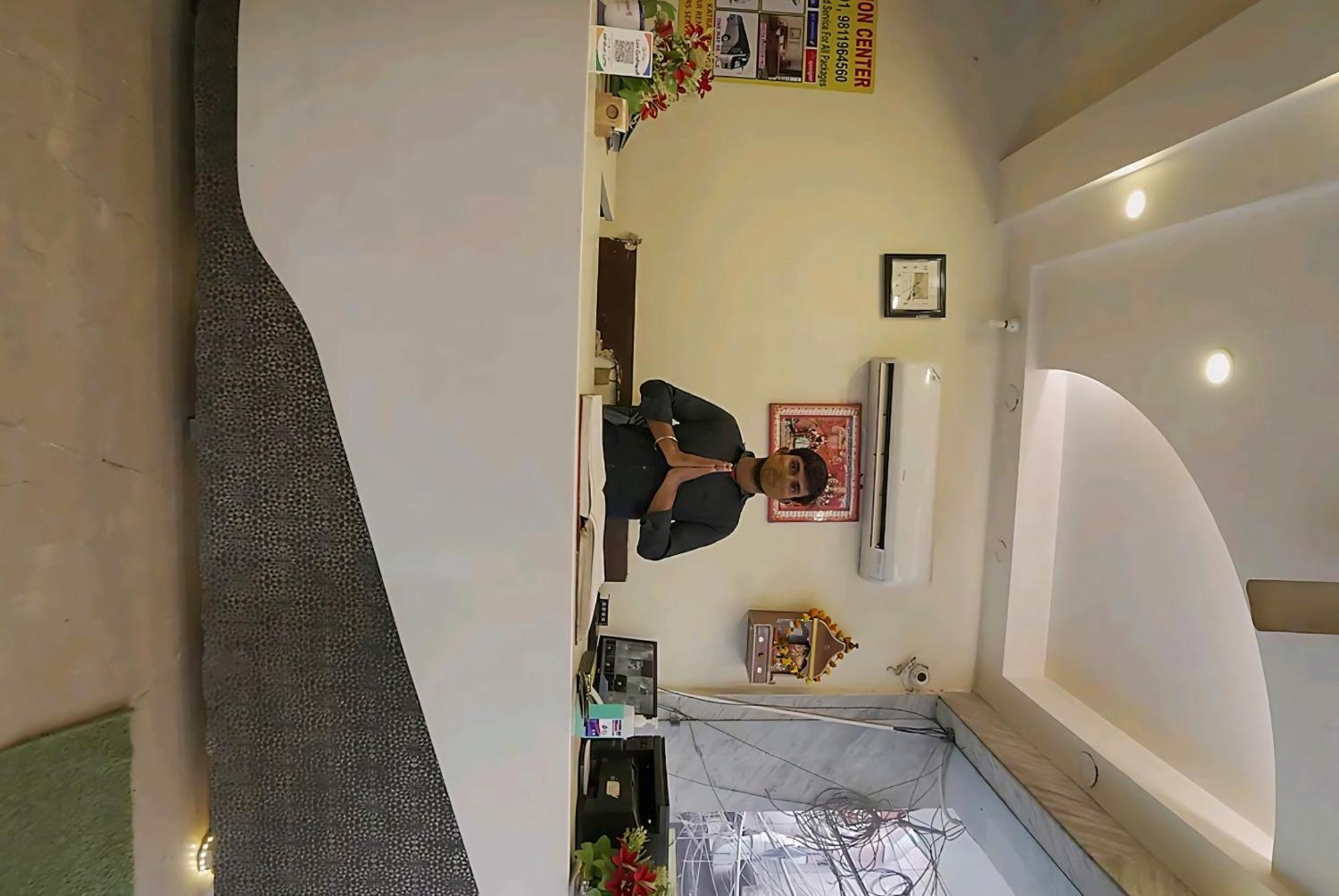Hotel Leo Continental نيودلهي المظهر الخارجي الصورة