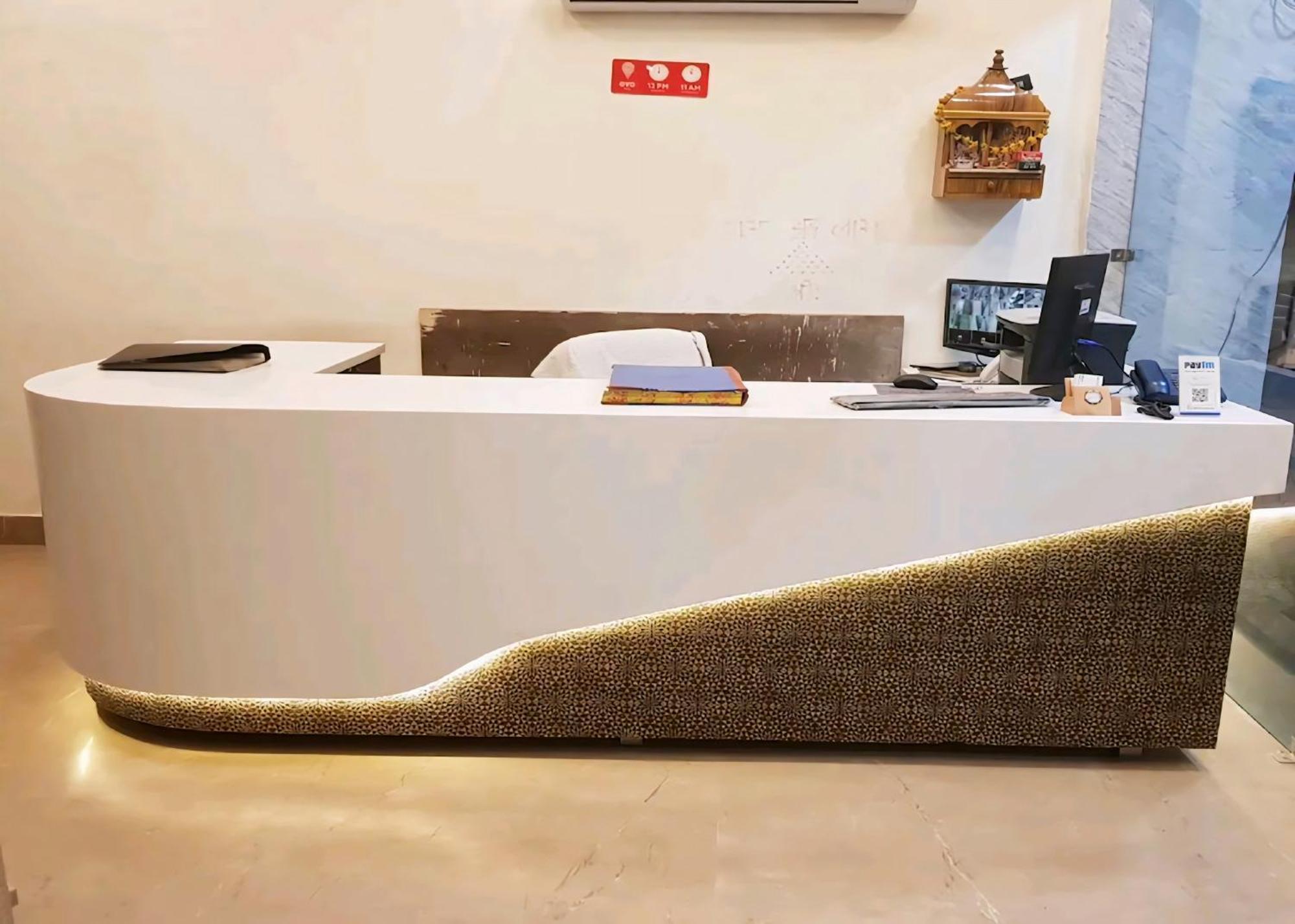 Hotel Leo Continental نيودلهي المظهر الخارجي الصورة