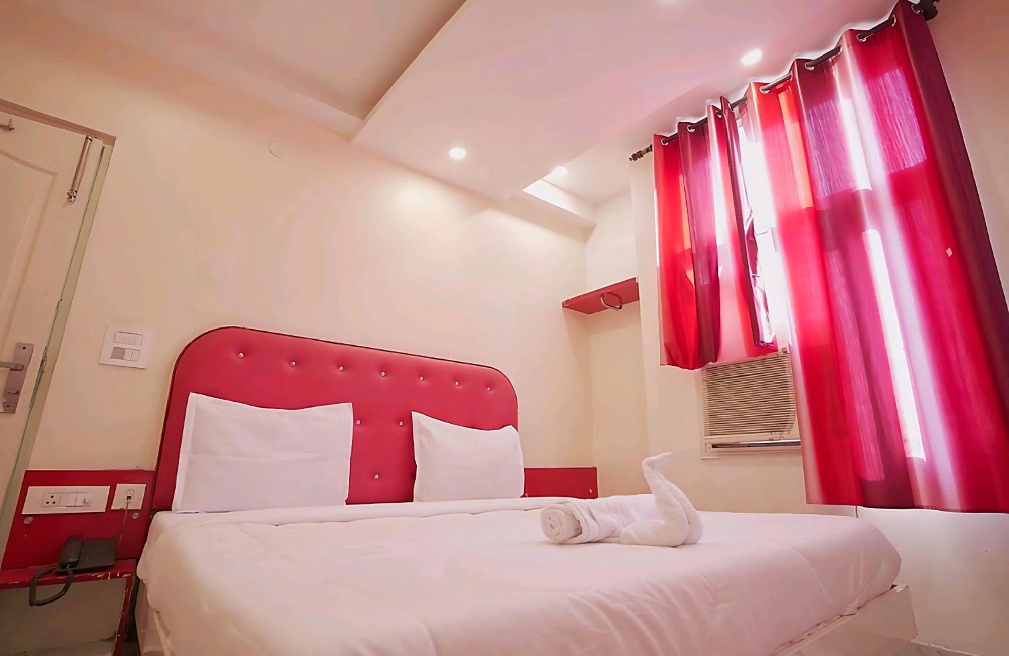 Hotel Leo Continental نيودلهي المظهر الخارجي الصورة