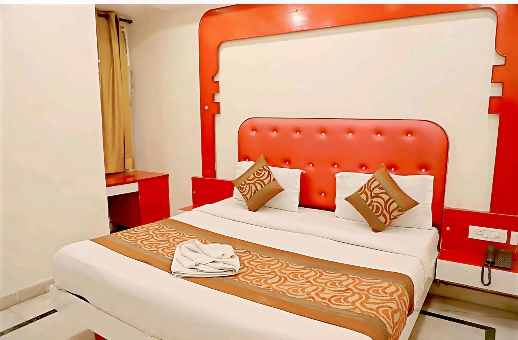 Hotel Leo Continental نيودلهي المظهر الخارجي الصورة