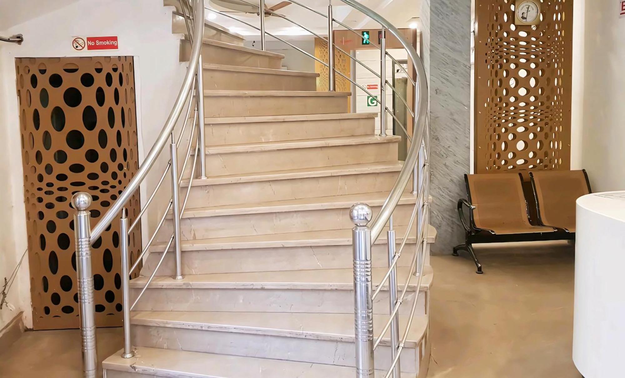Hotel Leo Continental نيودلهي المظهر الخارجي الصورة