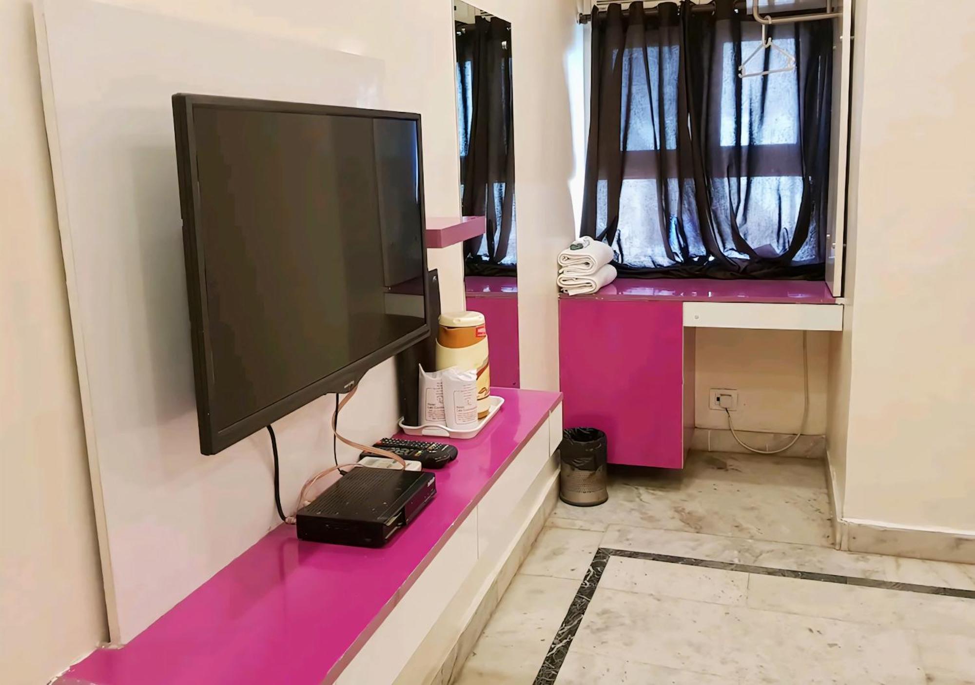 Hotel Leo Continental نيودلهي المظهر الخارجي الصورة